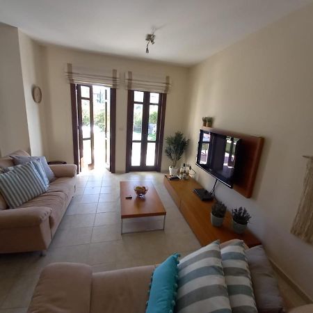 Helios Heights Spirits, Aphrodite Hills Golf Resort Kouklia Buitenkant foto