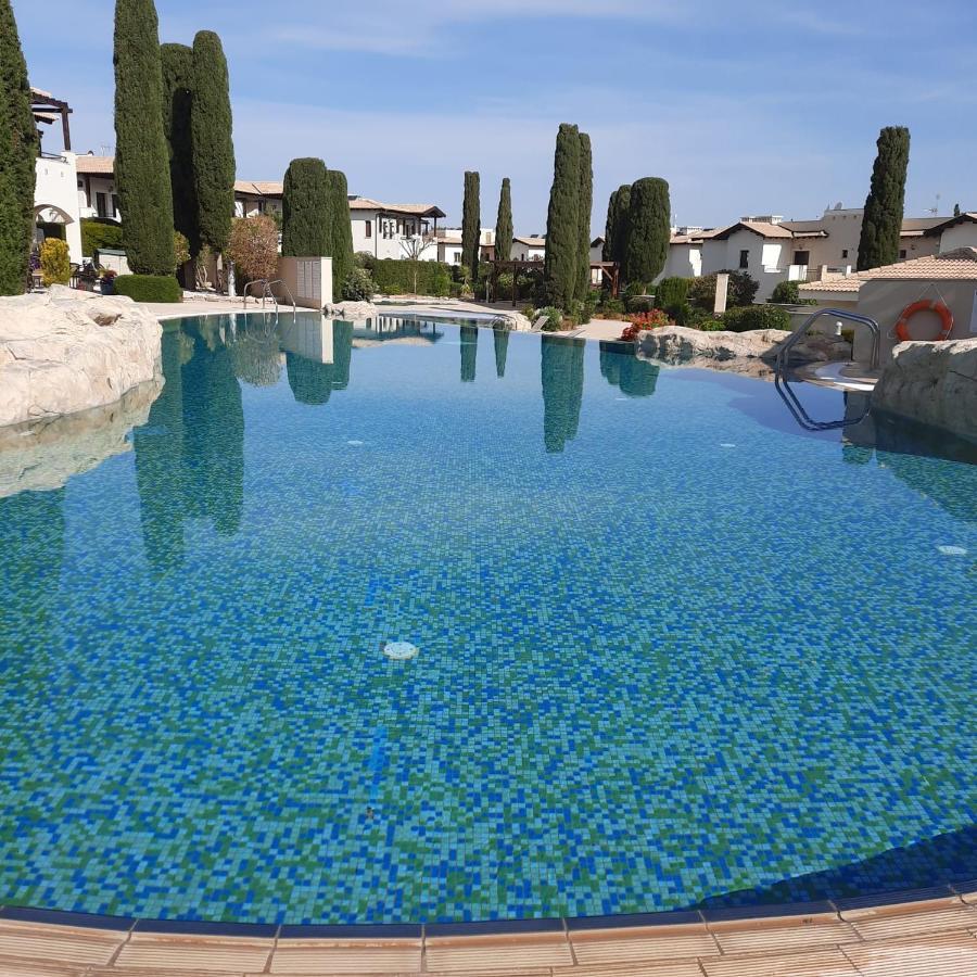 Helios Heights Spirits, Aphrodite Hills Golf Resort Kouklia Buitenkant foto