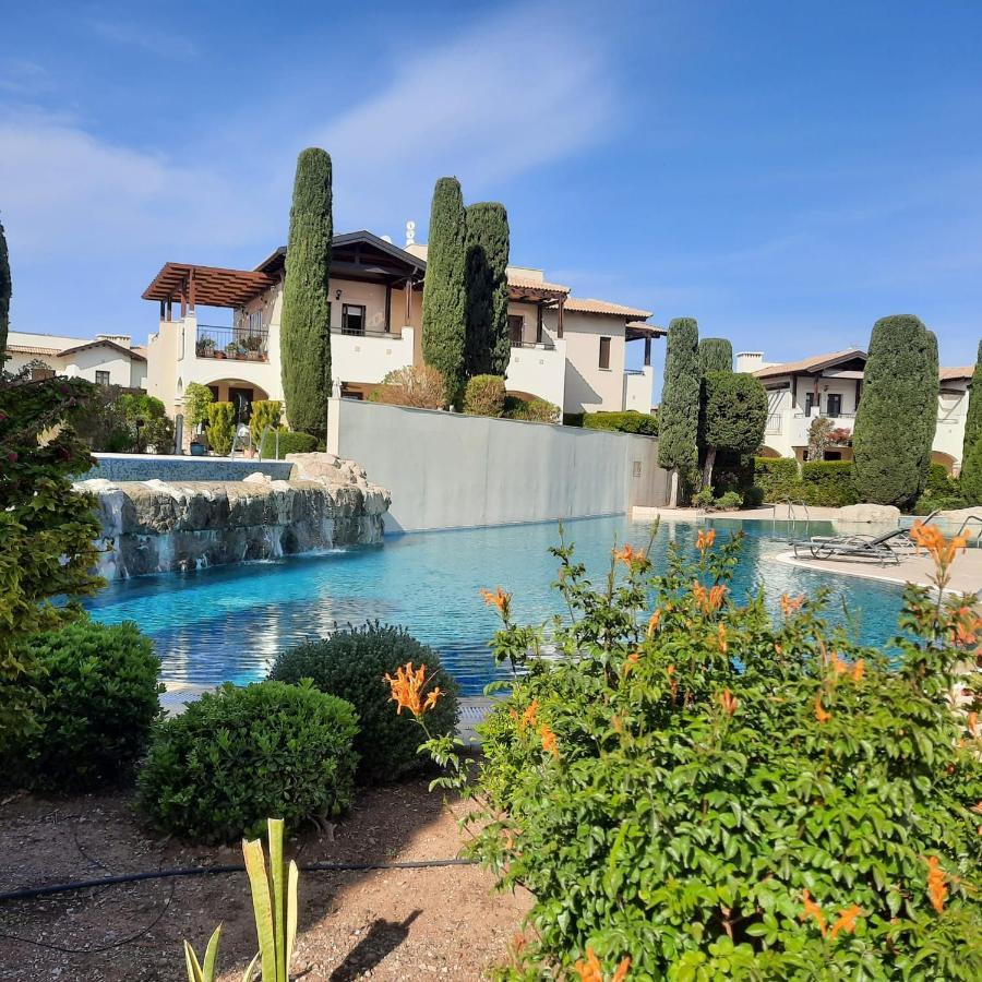 Helios Heights Spirits, Aphrodite Hills Golf Resort Kouklia Buitenkant foto