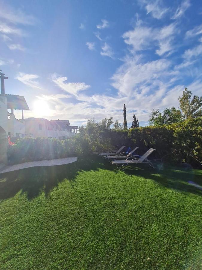 Helios Heights Spirits, Aphrodite Hills Golf Resort Kouklia Buitenkant foto